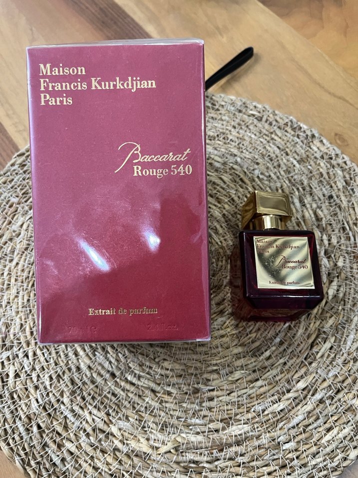 Maison Francis Kurkdjian Baccarat Rouge 540 Kadın Parfümü - Görsel 5