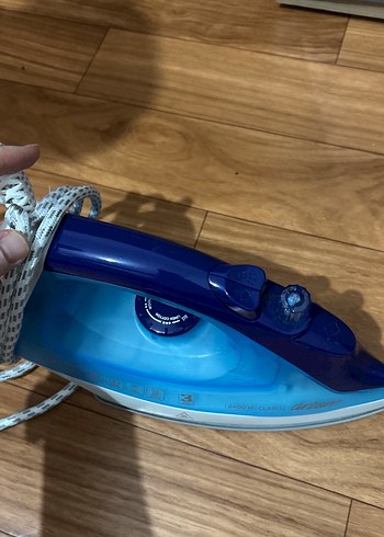 Mavi Parlak Arzum Claro Ütü 2400W - Görsel 3