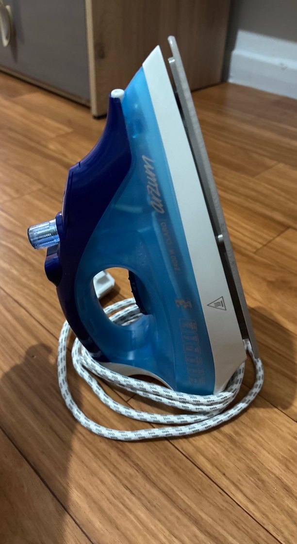 Mavi Parlak Arzum Claro Ütü 2400W - Görsel 2