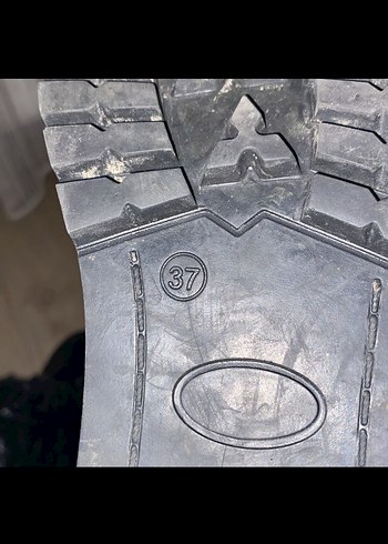 Siyah Bağcıklı Gotik Kadın Çizme - Görsel 2