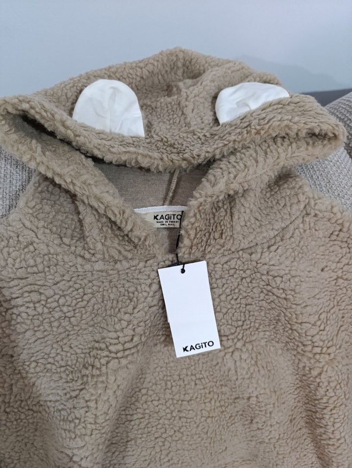 Bej Kapüşonlu Kadın Kısa Peluş Kazak - Görsel 2