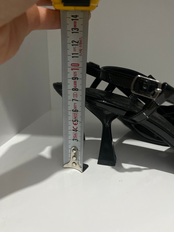 Siyah Rugan Tokalı Stiletto Topuklu Kadın Ayakkabı - Görsel 3