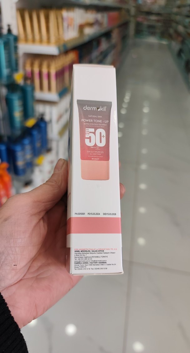 Dermokil Power Tone-Up SPF 50 Güneş Koruyucu Krem - Görsel 2