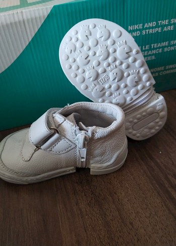 Beyaz Erkek Bebek İlk Adım Ayakkabısı - Görsel 3