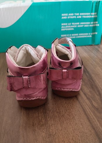 Parlak Pembe Kız Bebek İlk Adım Ayakkabısı - Görsel 4