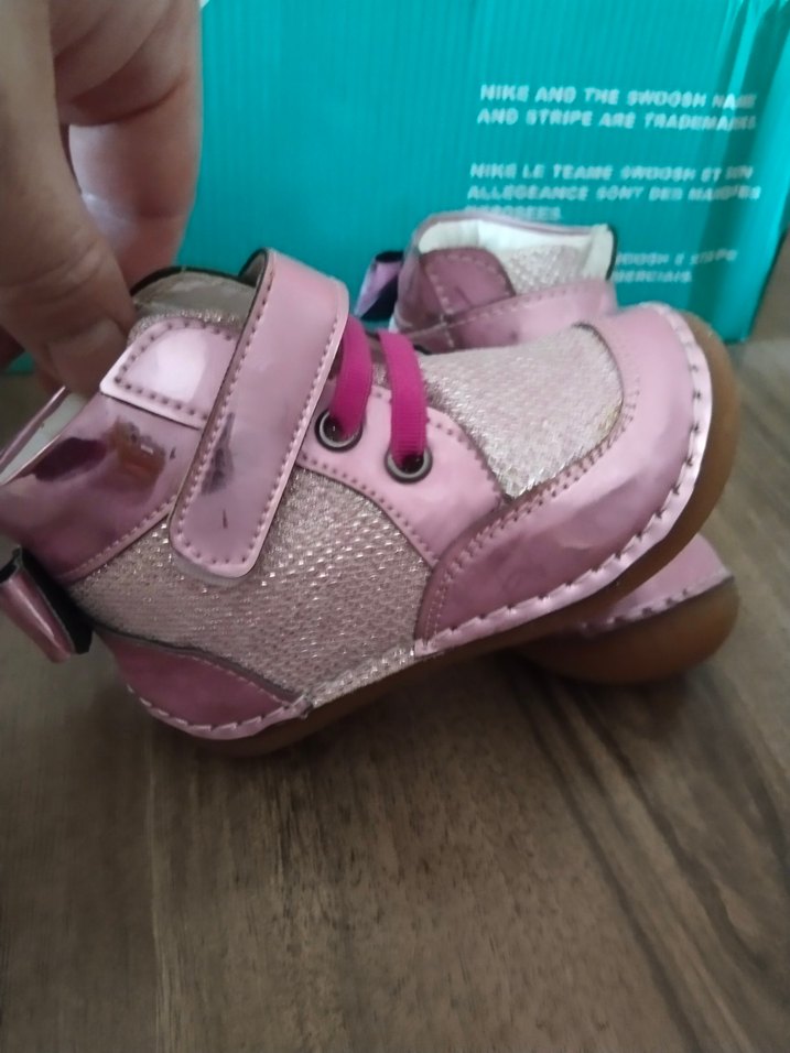 Parlak Pembe Kız Bebek İlk Adım Ayakkabısı - Görsel 2