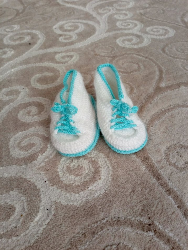 Beyaz Pastel Bebek Önlüğü - Görsel 3