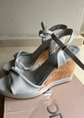 İnci Gri Dolgu Topuklu Kadın günlük Ayakkabı - Görsel 2