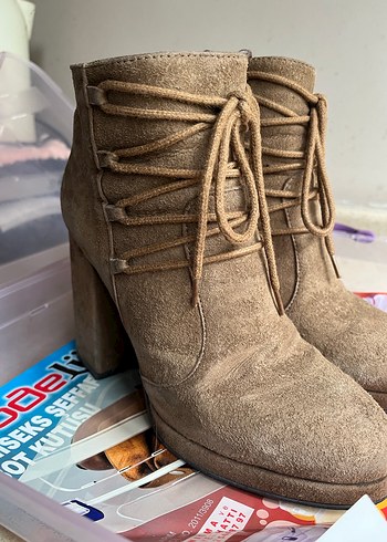 Elle Bej Süet Platform Topuklu Kadın Bot - Görsel 5