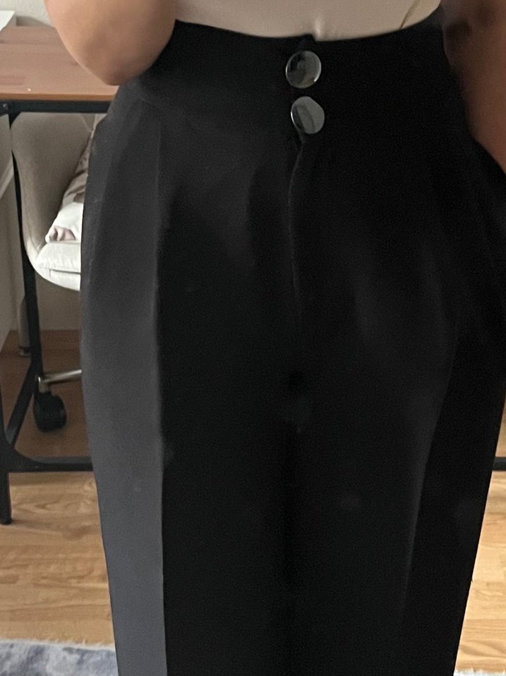 Düğmeli Siyah Kadın Kumaş Pantolon ve ceket takım - Görsel 3