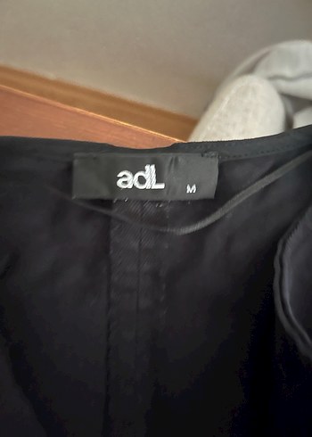 Düğmeli Siyah Kadın Yelek - Görsel 4