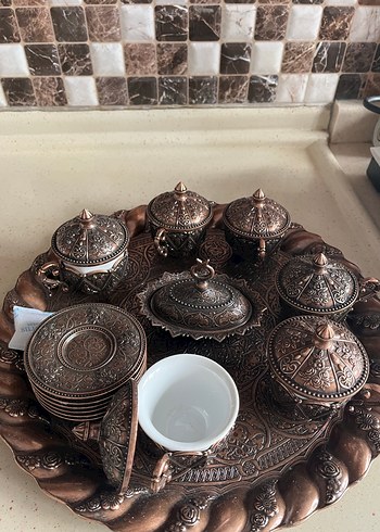 Kahverengi Desenli Bakır Kahve Fincanı Seti 3 porselen kırık - Görsel 4