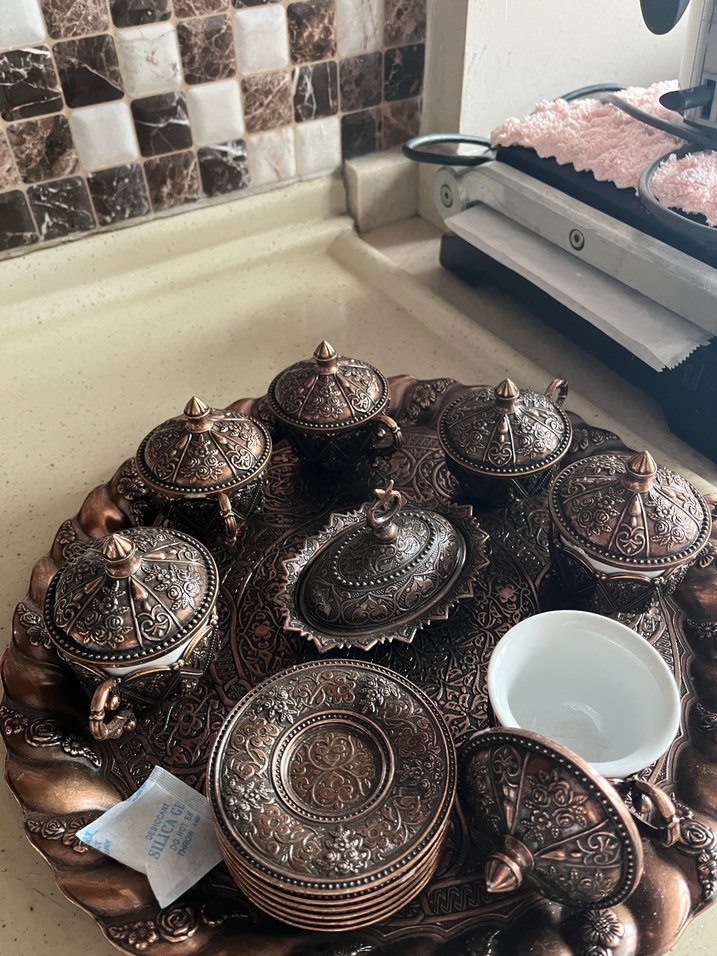 Kahverengi Desenli Bakır Kahve Fincanı Seti 3 porselen kırık - Görsel 3