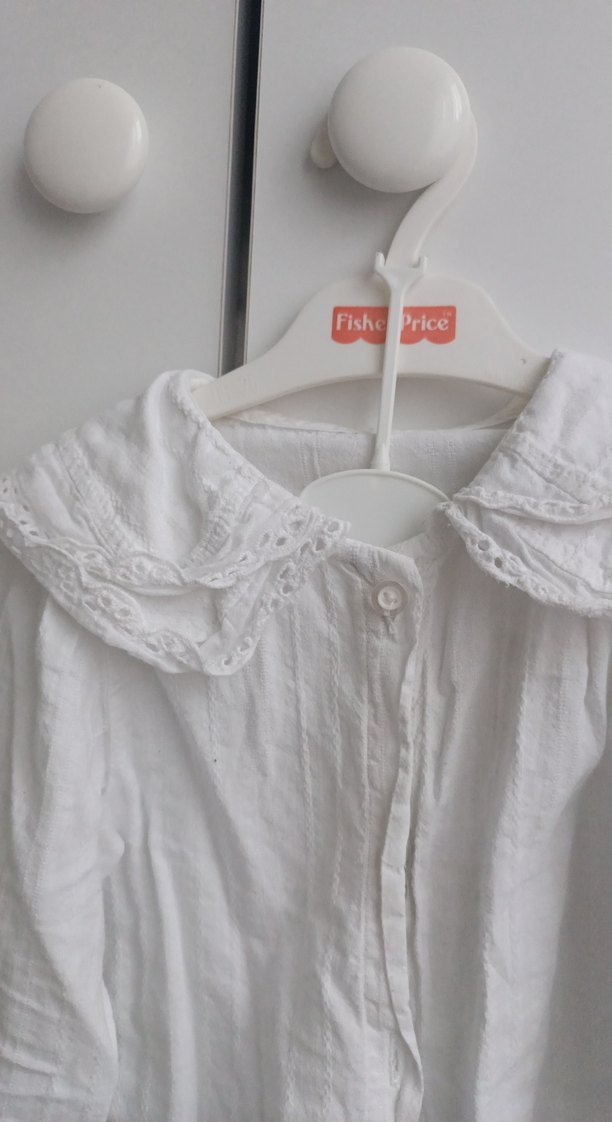 Kız Çocuk Beyaz Keten Fırfırlı Gömlek - Görsel 3