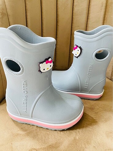 Hello Kitty Hello pretty