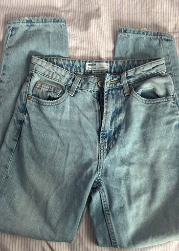 Bershka Acik Mavi Rahat Kesim Denim Jean