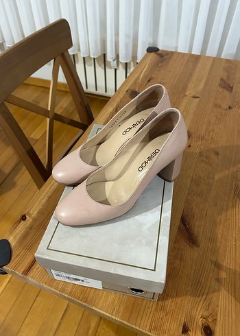 Derimod 36 Numara Topuklu - Görsel 2