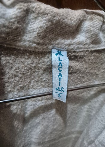 Gri Beyaz Düğmeli Keten Kadın Gömlek - Görsel 3