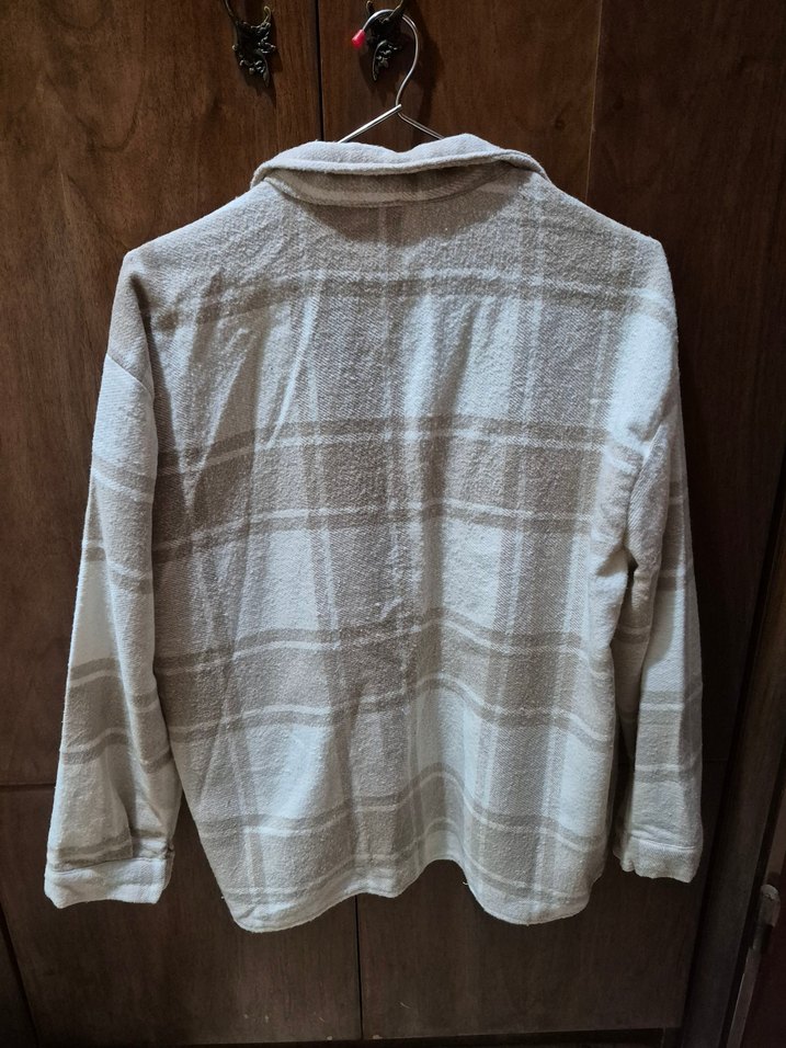 Gri Beyaz Düğmeli Keten Kadın Gömlek - Görsel 2