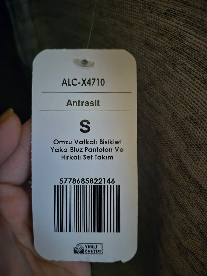 Gri Uzun Kollu Örgü Kadın Hırka - Görsel 3