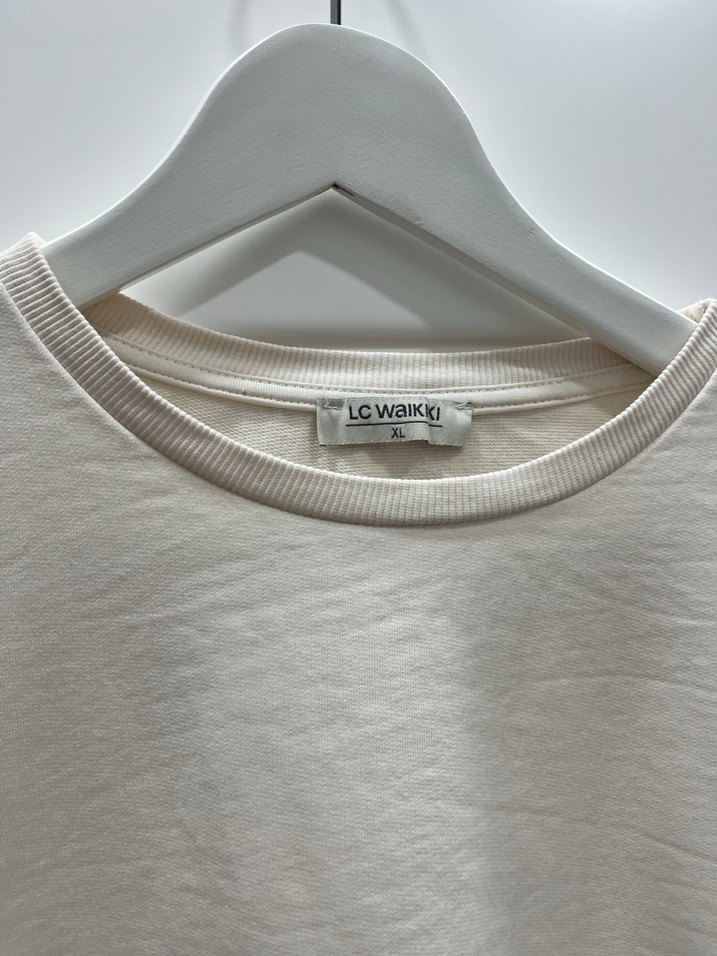 Fırfırlı Kadın Beyaz Sweatshirt - Görsel 3