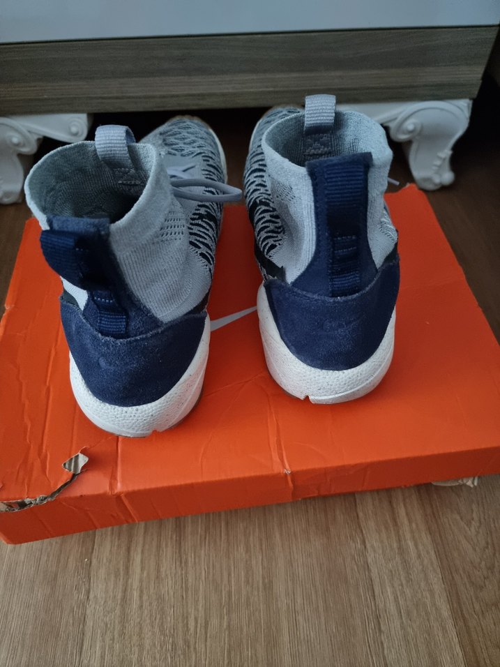 Nike Ayakkabı - Görsel 2