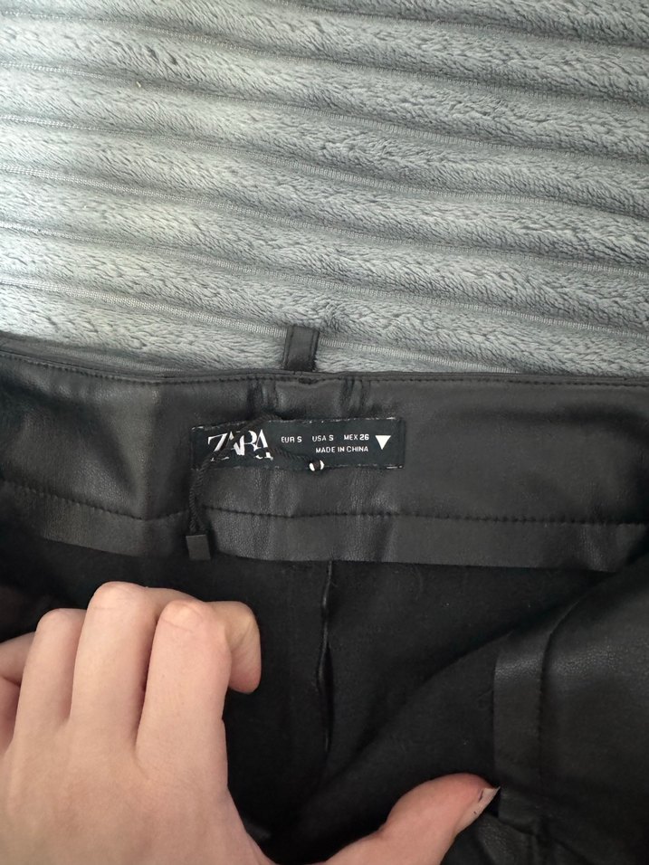 Siyah Deri Pantolon Zara - Görsel 3