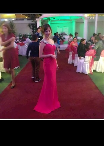 Pullu Tek Omuz Fuşya Midi Abiye Elbise - Görsel 3