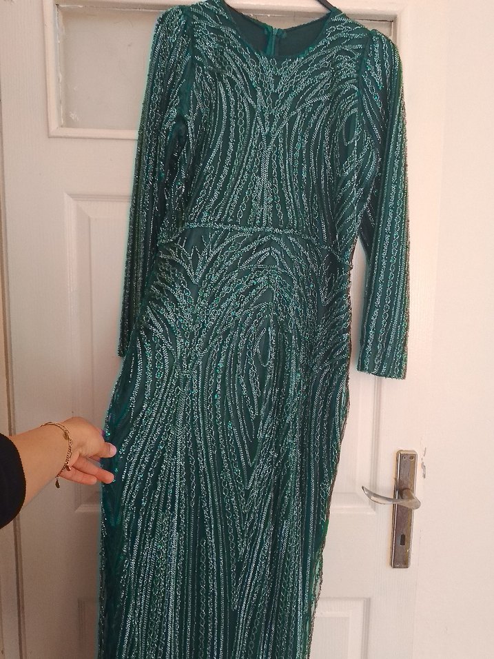 zümrüt yeşili abiye - Görsel 2