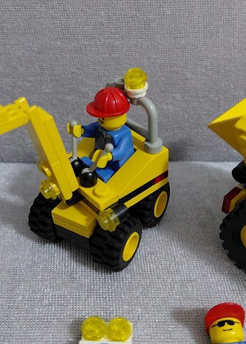 Sarı Lego İş Makineleri Seti 6581 1996 yılı koleksiyonluk - Görsel 3