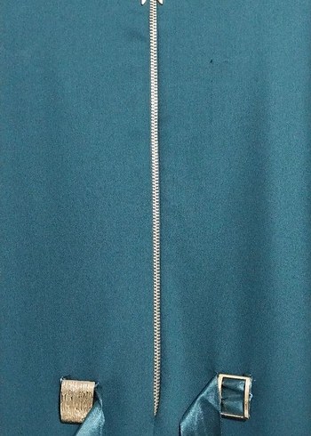 Uzun Kollu Yeşil Kadın tesettür abiye - Görsel 6