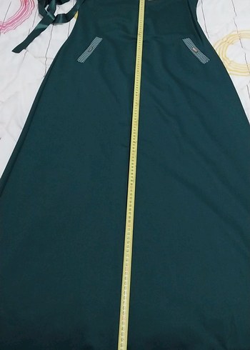 Uzun Kollu Yeşil Kadın tesettür abiye - Görsel 5