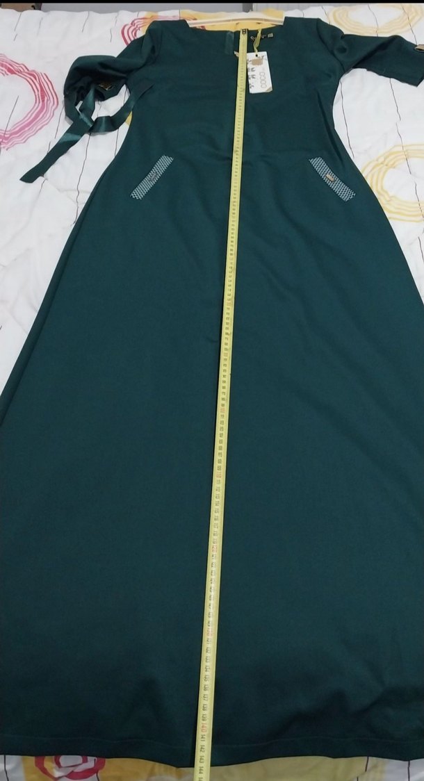 Uzun Kollu Yeşil Kadın tesettür abiye - Görsel 5