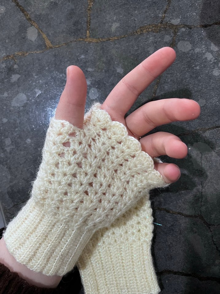 Bohem Tarz Kadın Örgü Beyaz Eldiven - Görsel 3