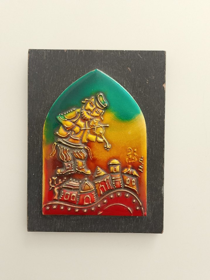 Vintage Çok Renkli Damdaki Kemancı Figürü - Görsel 2