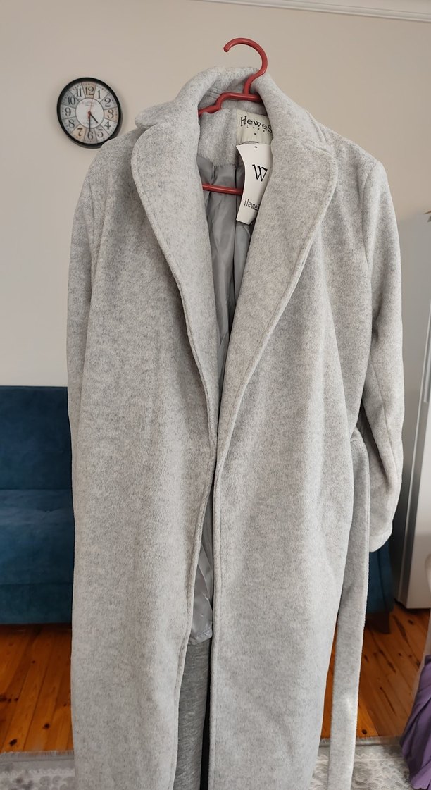 Açık gri kemerli kaban - Görsel 3