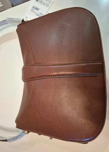 Barbour Alder Deri Kol Çantasıı - Görsel 3