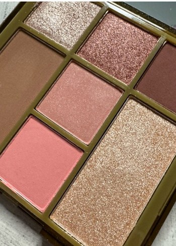 Bej Tonlarda Açık Renkli Göz Farı Paleti - Görsel 5