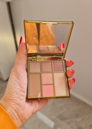 Bej Tonlarda Açık Renkli Göz Farı Paleti - Görsel 9