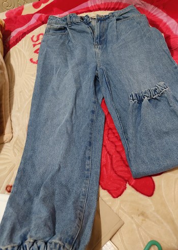 Kadın Açık Mavi Fırfırlı Bol Kesim Denim Pantolon - Görsel 2