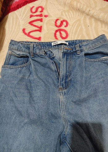 Kadın Açık Mavi Fırfırlı Bol Kesim Denim Pantolon - Görsel 4