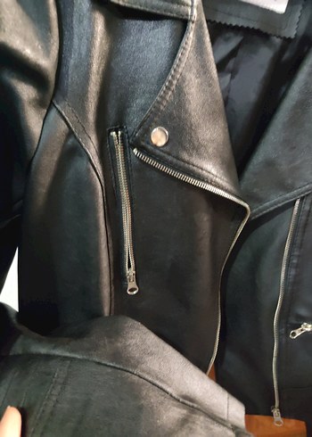 Siyah Deri Biker Ceket Kadın - Görsel 2