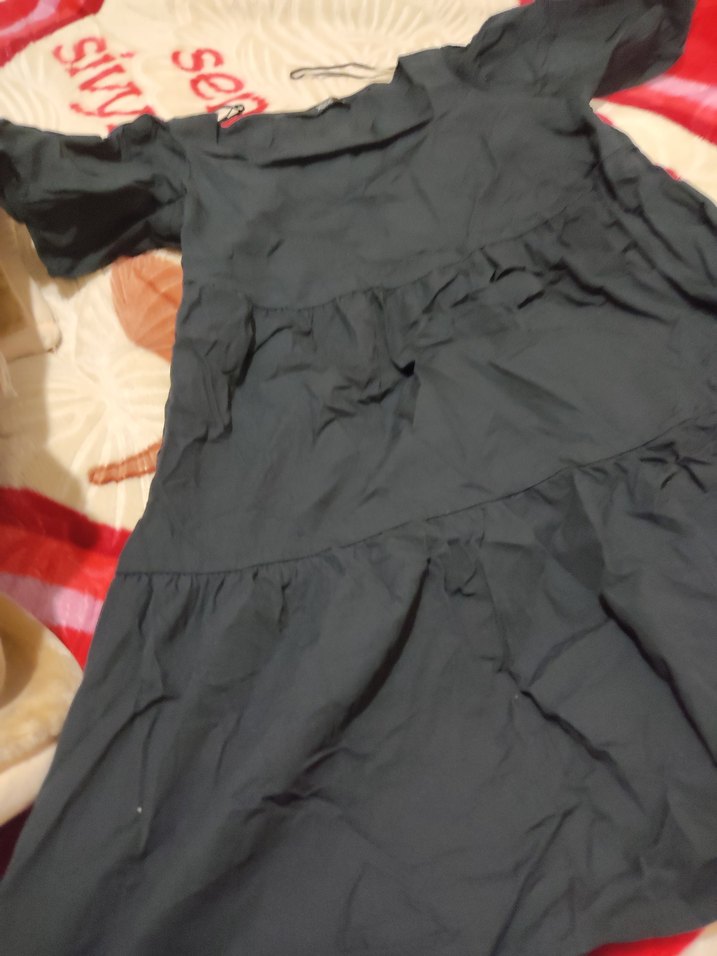 Siyah V Yaka Kısa Kollu Kadın Elbise - Görsel 4