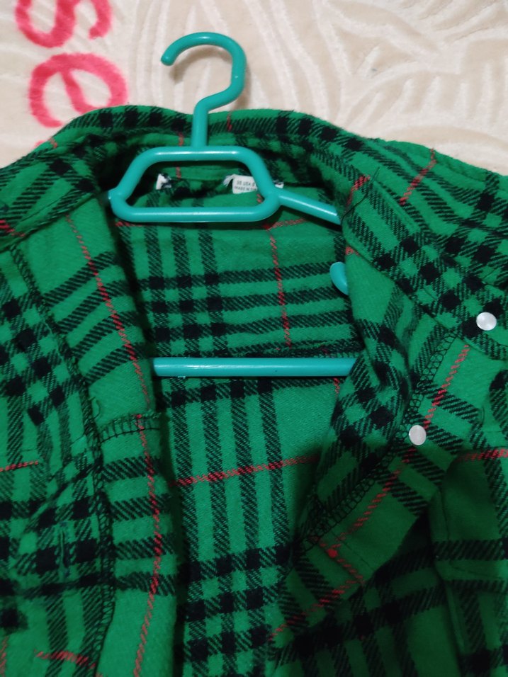 Düğmeli Yeşil Kadın Uzun Kollu Gömlek - Görsel 4