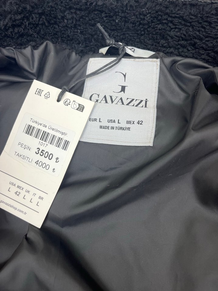 Siyah Peluş Detaylı Yüksek Yakalı Erkek Ceket - Görsel 4