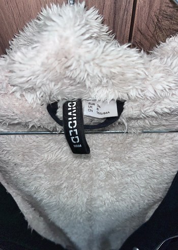 Kürklü Kapüşonlu Siyah Kadın Mont - Görsel 3