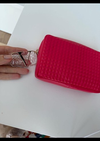 Valentino makyaj çantası - Görsel 2