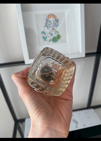 Valentino Kadın Parfümü - Görsel 4