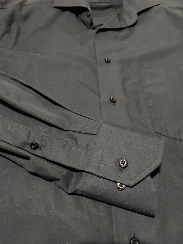 Düğmeli Siyah Erkek Gömlek - Görsel 3