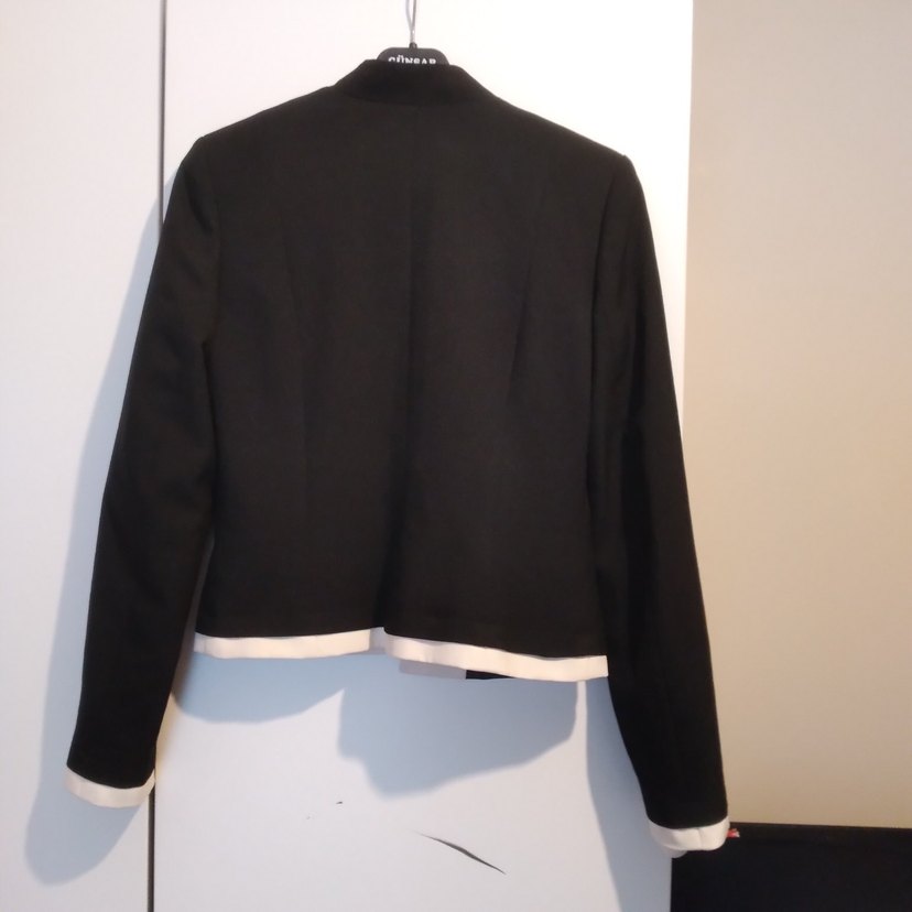 Düğmeli Siyah Kısa Kadın Blazer Ceket - Görsel 2